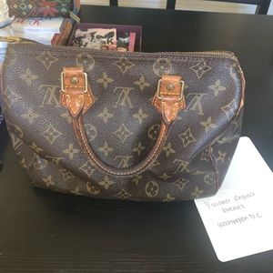 SOLD !! LOUIS VUITTON SPEEDY 25